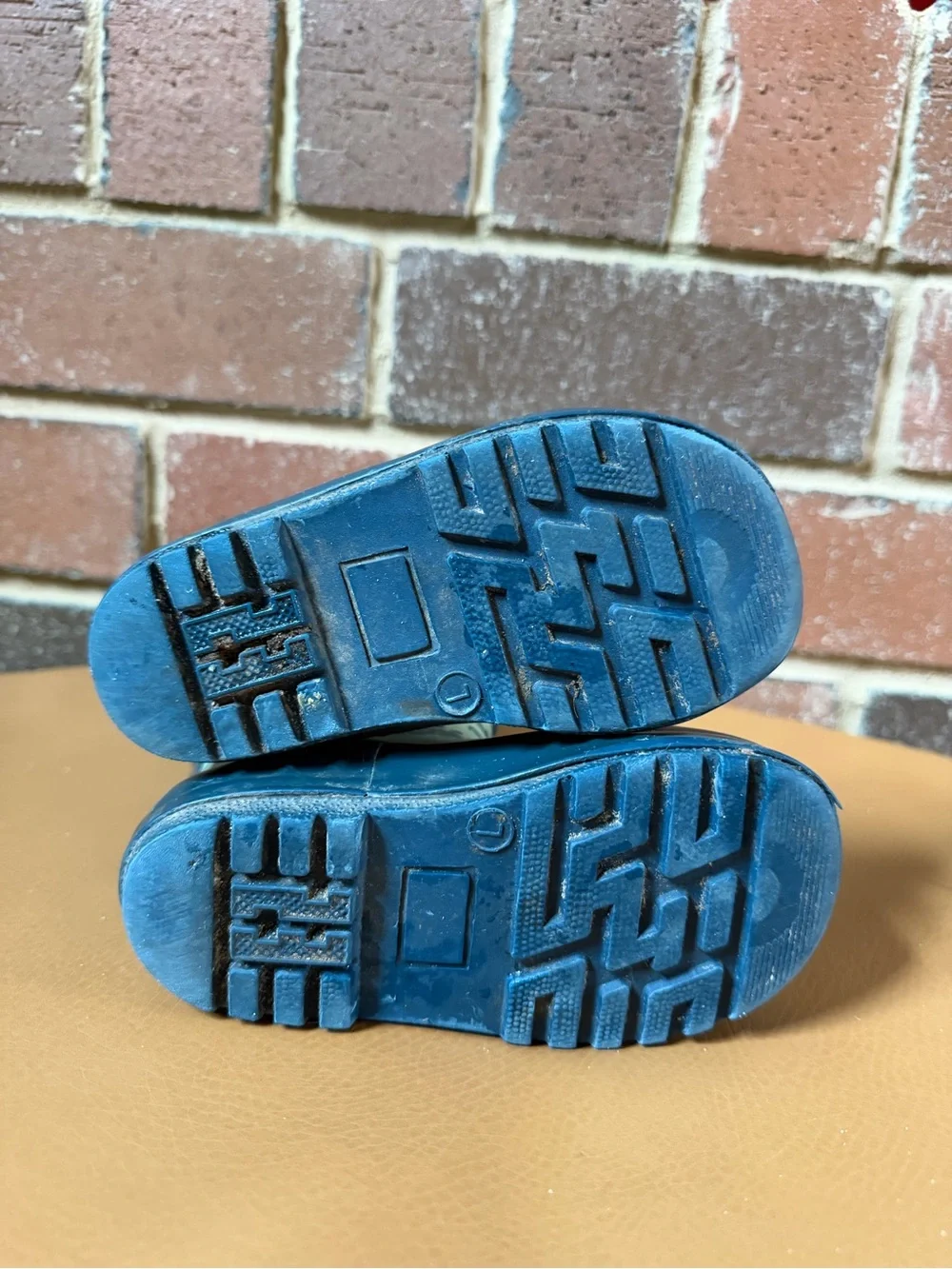 Tucker + Tate Teal & Navy Dinosaur Rain Boots